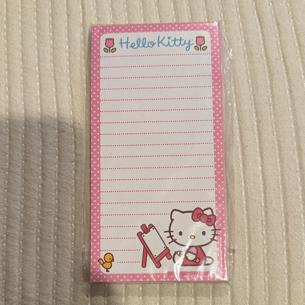Hello Kitty Pink Notepad - Magnet